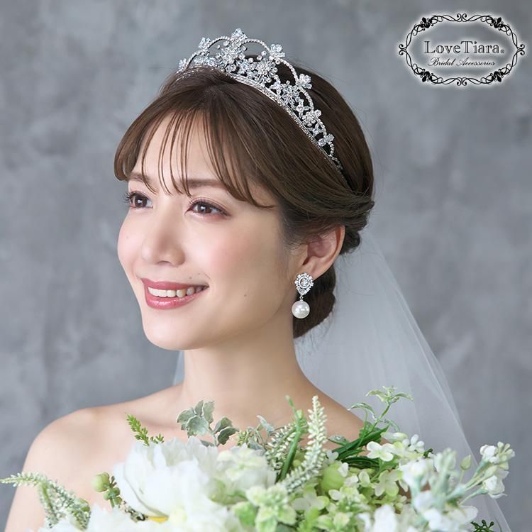 ラブティアラ公式 ラディアント ティアラ シルバー アウトレット ウエディング ウェディング 花嫁 結婚式 クラシカル 上品 高貴 披露宴 前撮り エレガント ゴージャス 華やか ヘッドドレス 髪飾り 王冠 ヘア
