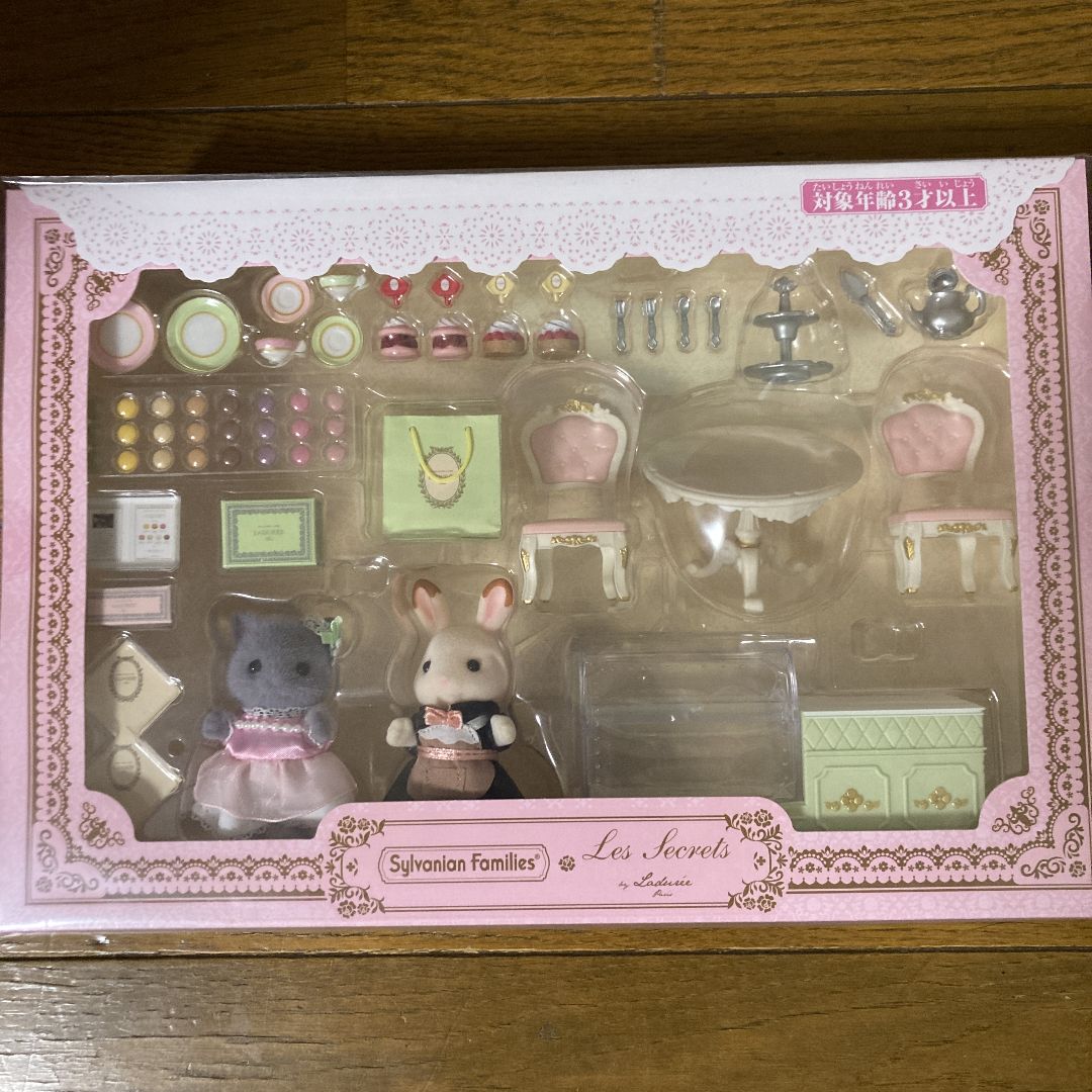 【新品•未開封】シルバニア ラデュレ ラデュレでティータイム シルバニアファミリー ラデュレでティータイム - メルカリ
