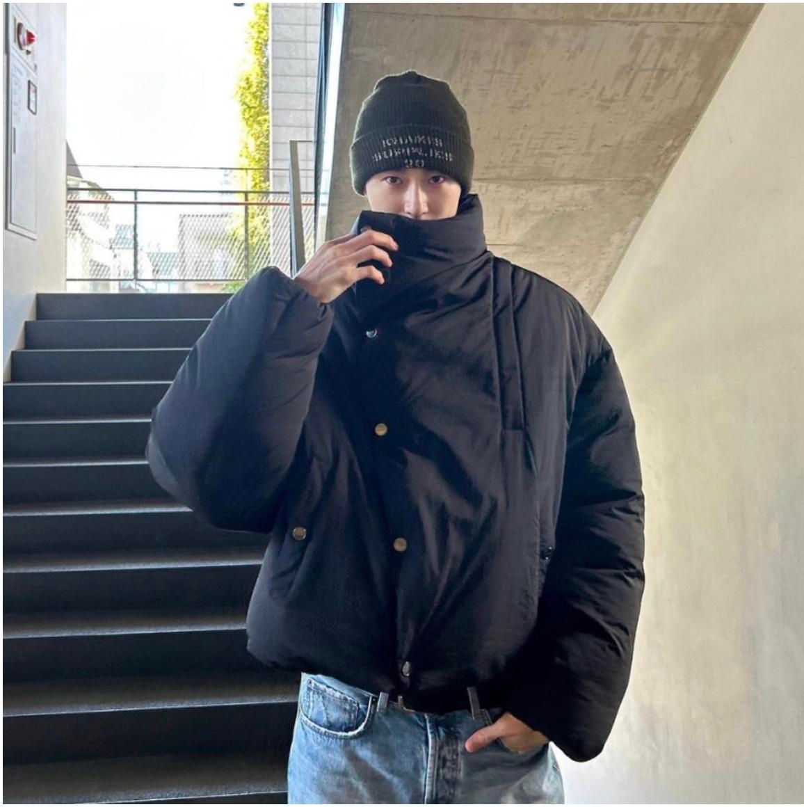 Bunjang商品韓国直送】24ss JACQUEMUS(ジャックムス) コクーンパッド  