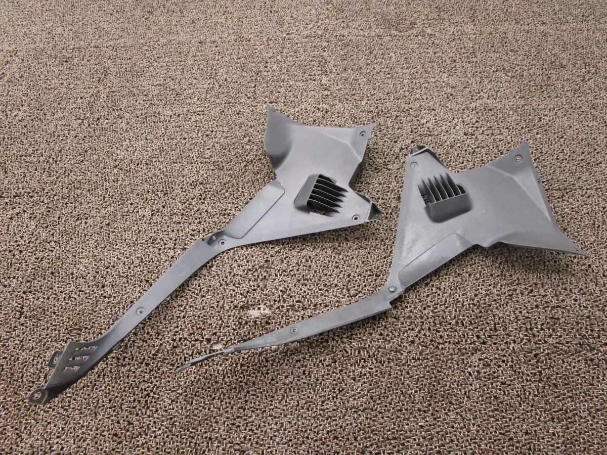 CBR250RR フロント インナーカウル 左右 □A6348 MC51 ホンダ MC51E 動画有 FI インジェクション