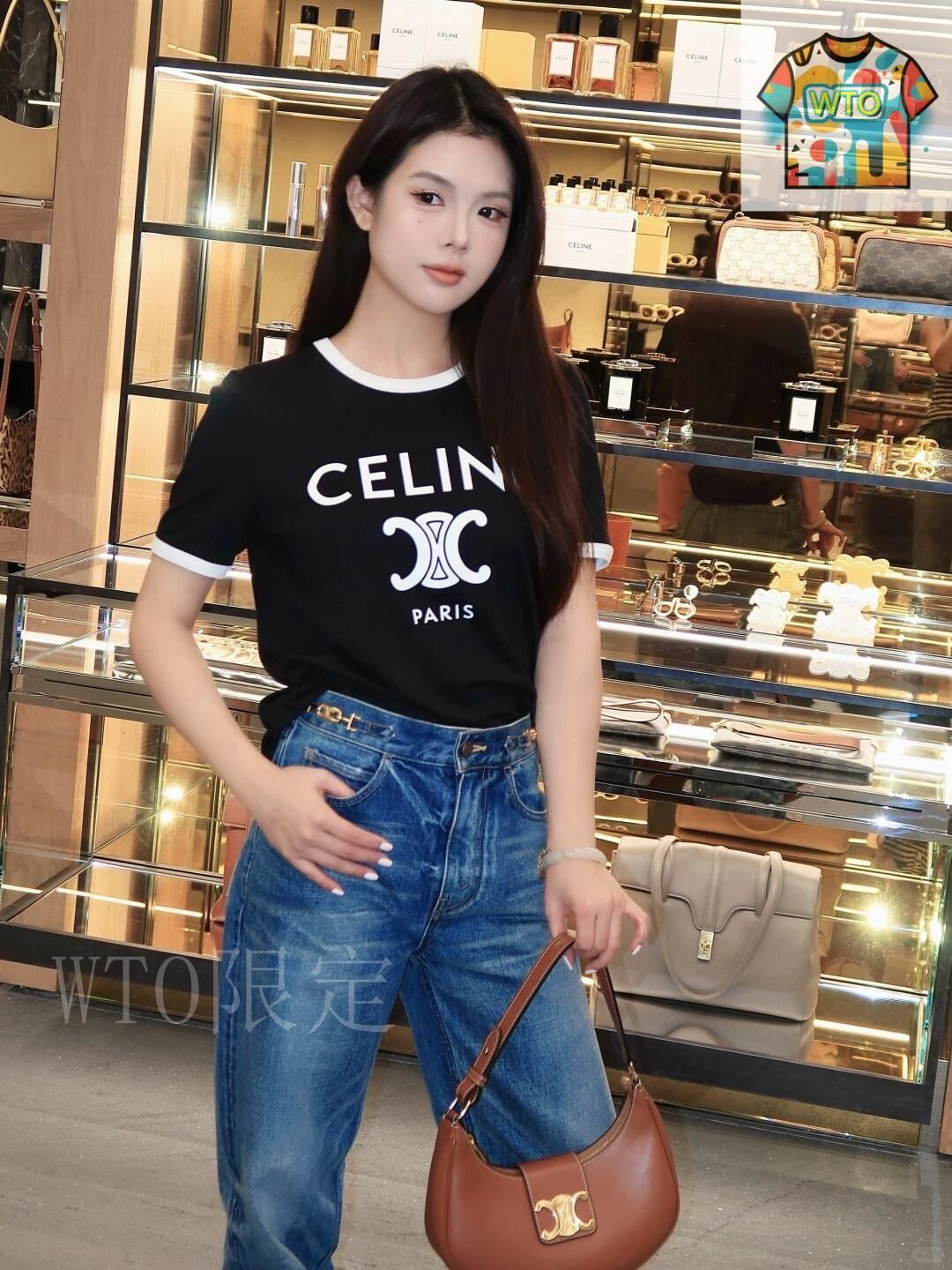 【★国内発送★】CELINE CELINE PARIS Tシャツ CELINE】CELINE PARIS Tシャツ コットンジャージー トリオンフ