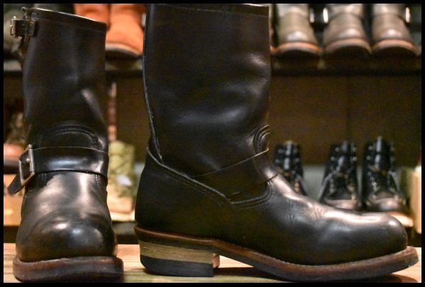 ブーツ redwing