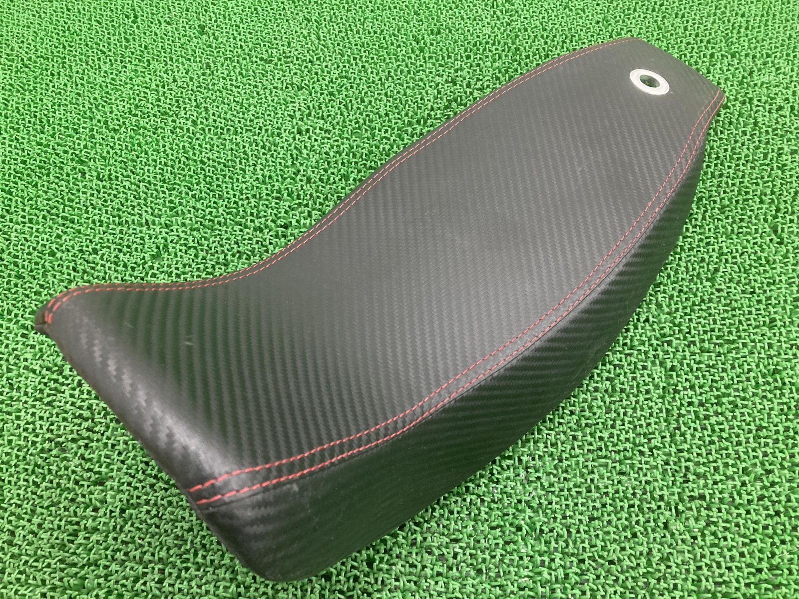 KSR110 シート 社外 中古 バイク 部品 KL110A ロング カーボン調 赤
