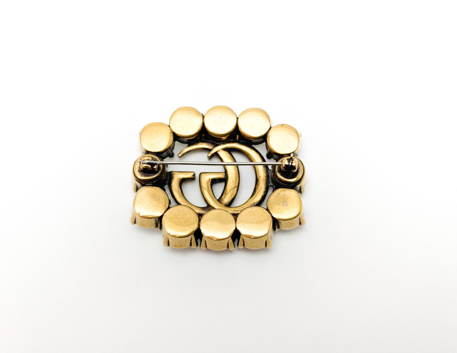 GUCCI グッチ クリスタル付き メタル ダブルG ロゴ ブローチ 506171