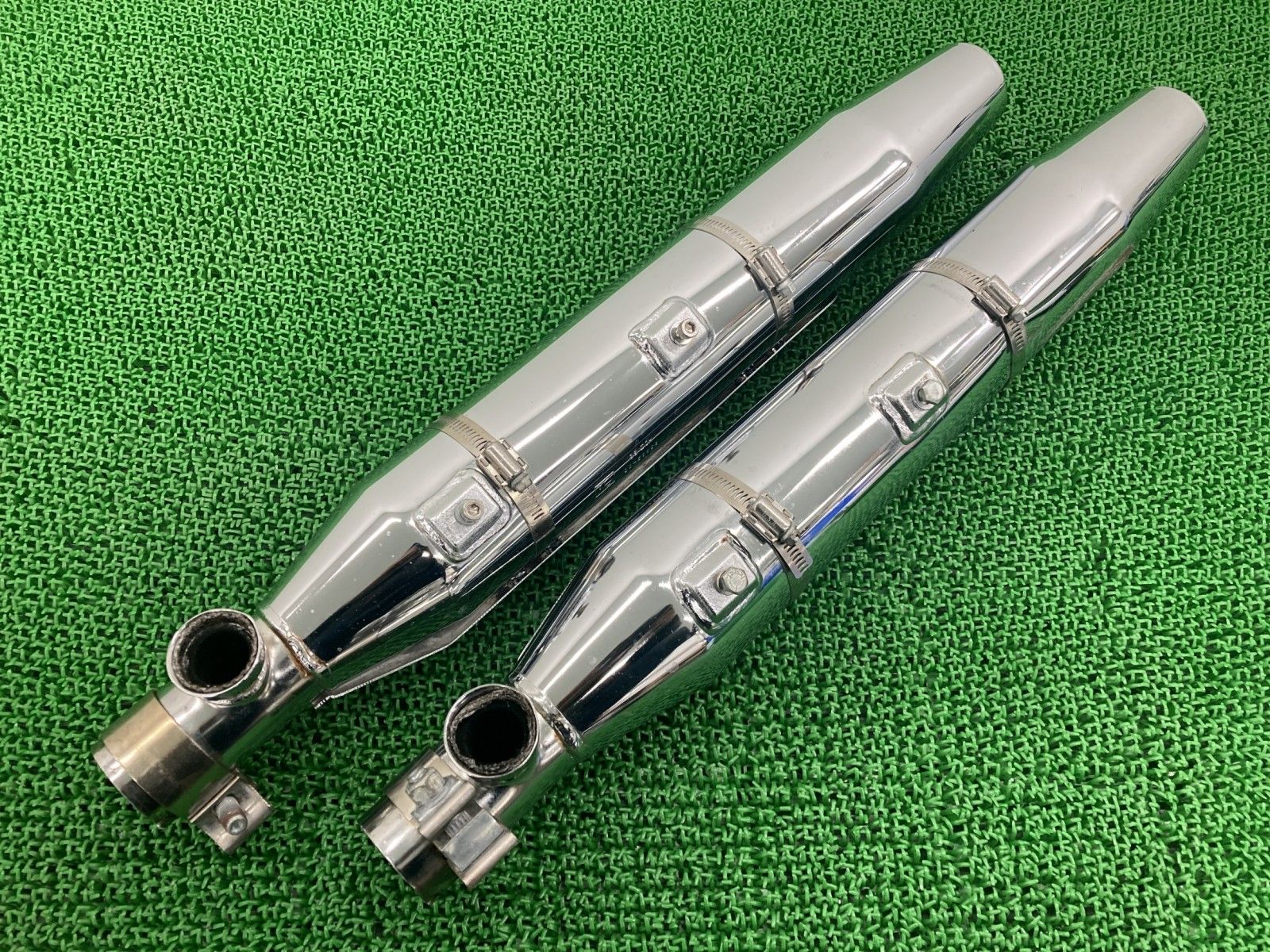 ハーレー FLSTC1450純正マフラー 刻印65885-00 65682-00 FLSTC1450 サイレンサーマフラー 65682-00/65885-00 ハーレー 純正
