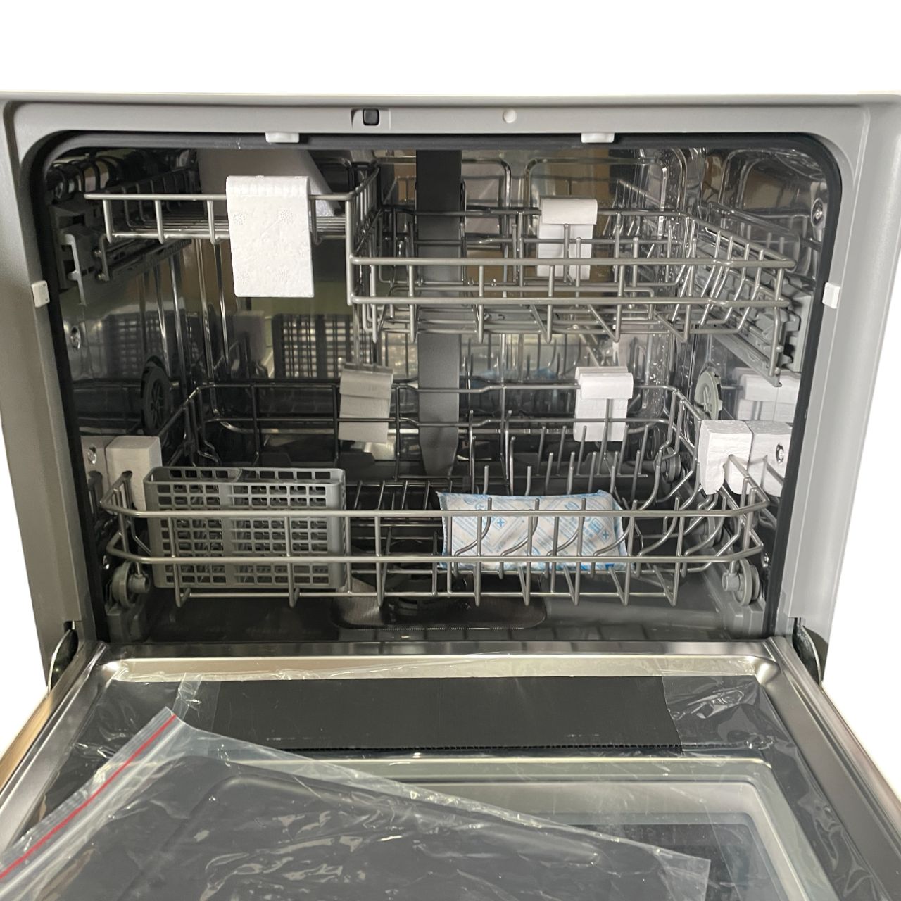 美品】siroca 食器洗い乾燥機 オートオープン シロカ 食洗機 SS