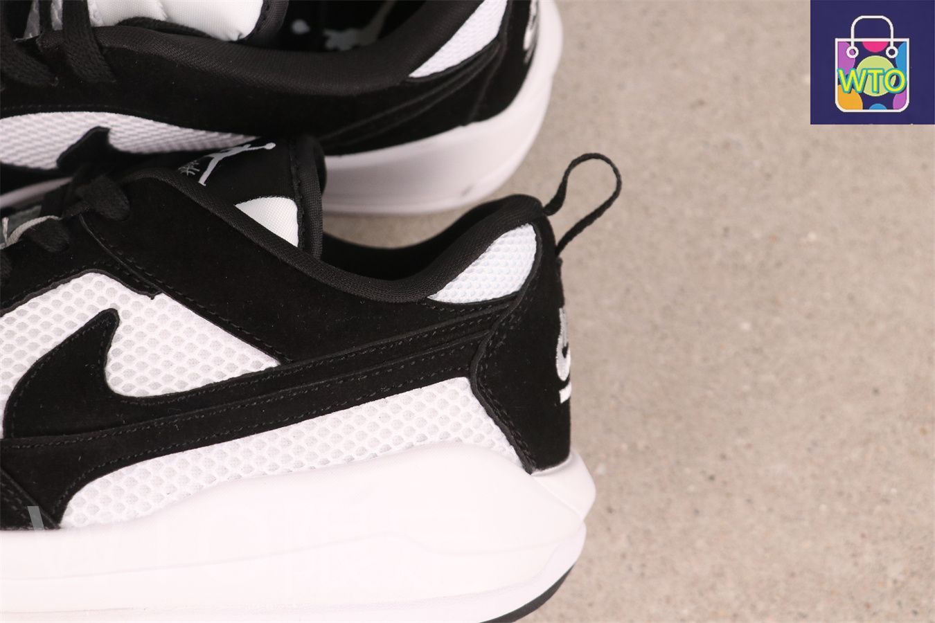 今日WTO】Nike Air Jordan エアジョーダン CMFT Era HJ6777-001