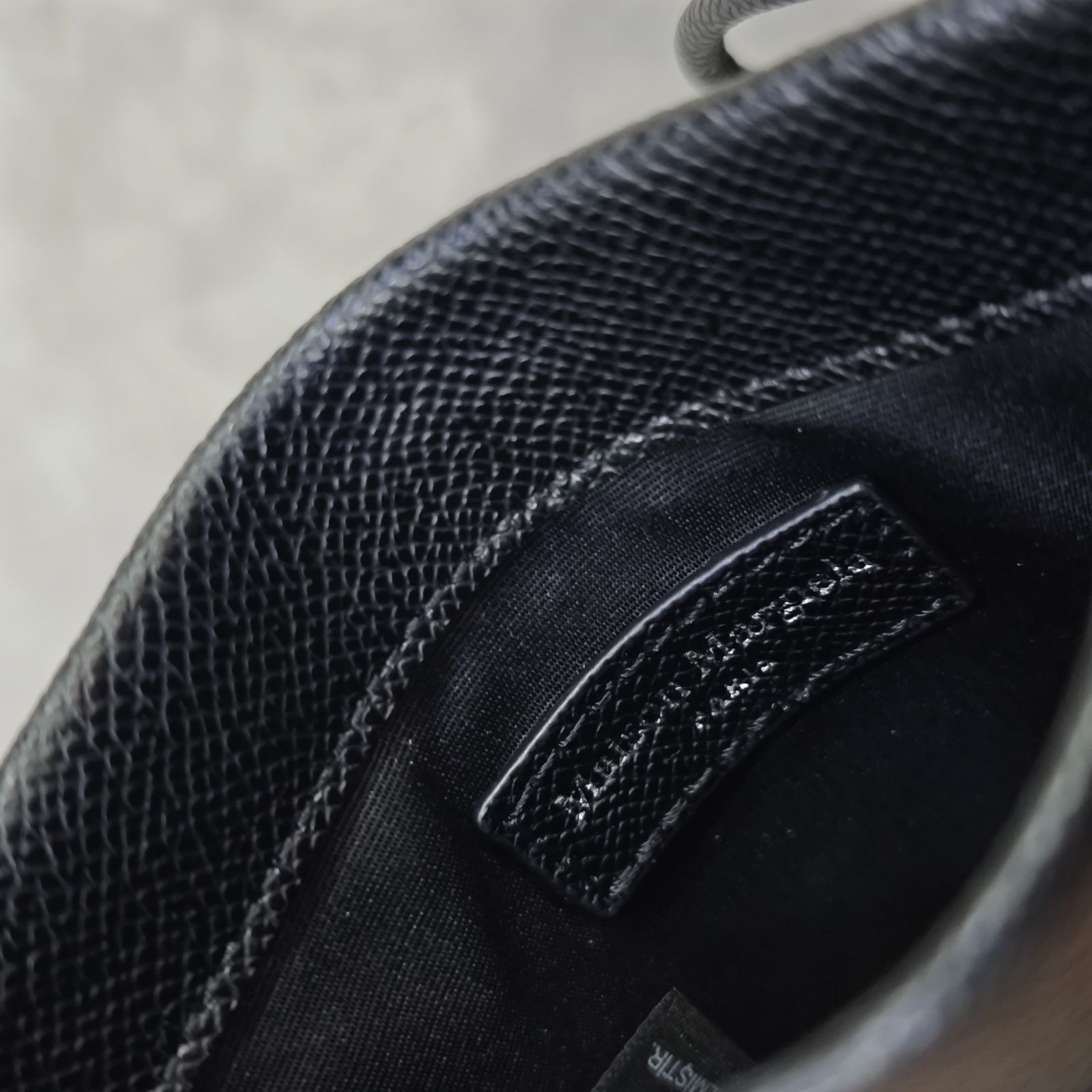 Maison Margiela スマートフォンポーチ ミニショルダーバック 黒  