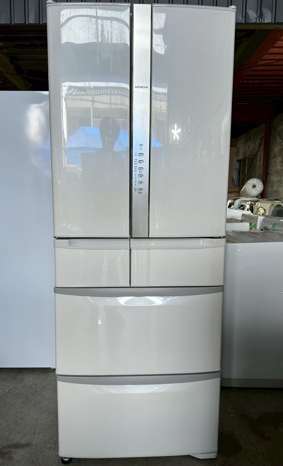 大阪送料無料★3か月保障付★冷蔵庫★2019年★R-F51M4(W)★R-901 大阪送料無料☆3か月保障付き☆冷蔵庫☆日立☆6ドア☆2019年☆R