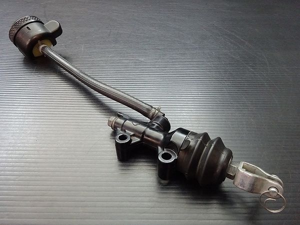 ハーレー スポーツスター XL883L-I 純正 リアブレーキマスターシリンダー ♪ E263