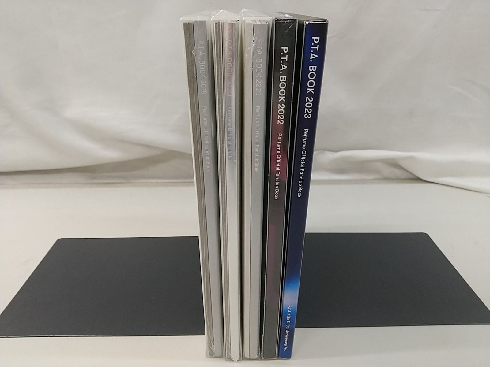 一部未開封・まとめ売り・バラ売り不可】Perfume P.T.A. BOOK