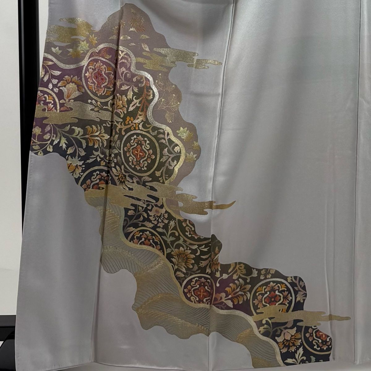 在庫処分セール 付下げ ぼかし 金彩 花唐草 丸紋 袷 M 裄丈64.5cm 身丈166.5cm 着物・浴衣