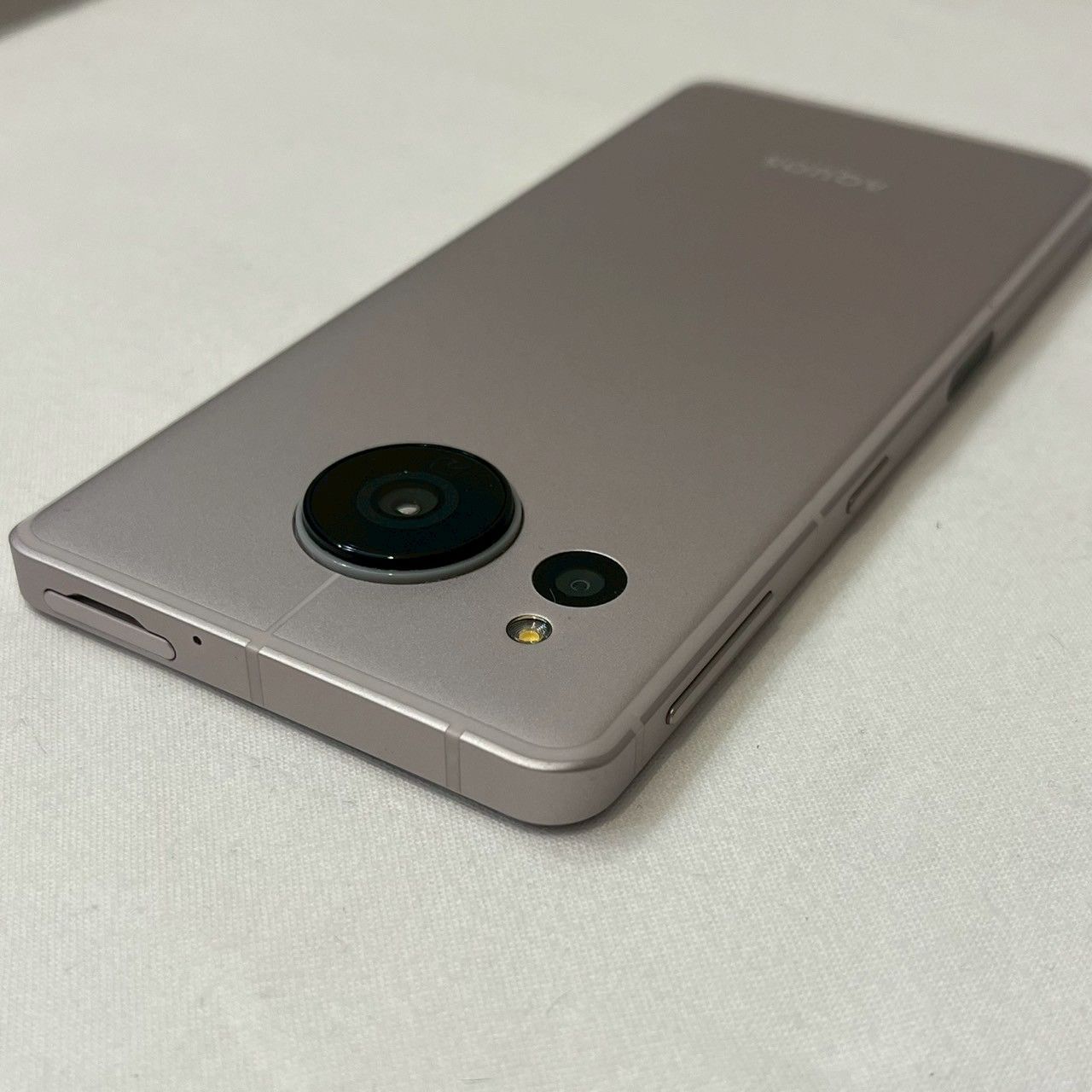 AQUOS|sense7|SHG10|本体|シルバー|SIMフリー|バッテリー良好|No.2010