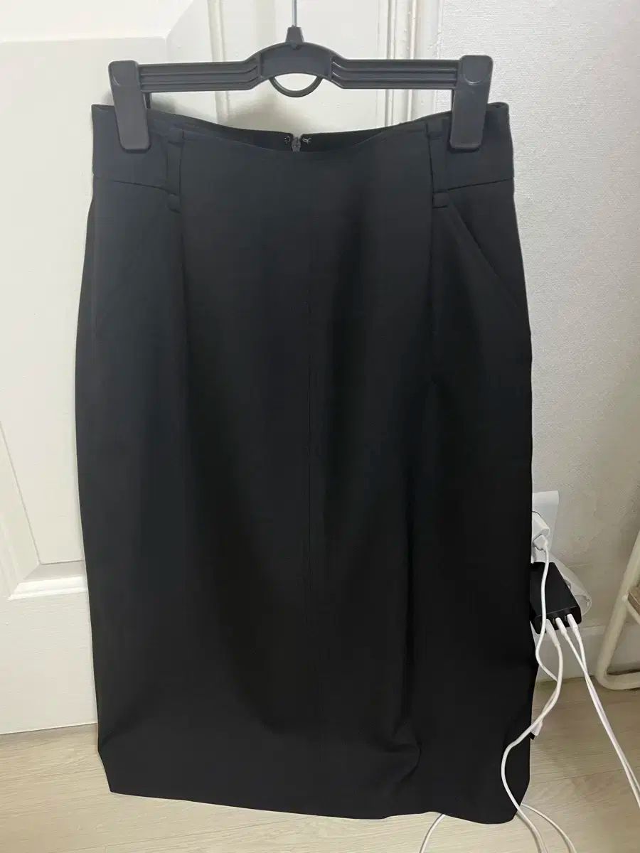 itMICHAA イッミシャ オープン カラー フェミニン ブラウス セットアップ スカート WWW_SMP1DAWEKUDUS_SCH_ID