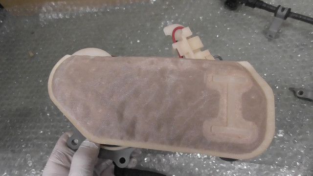 燃料ポンプ