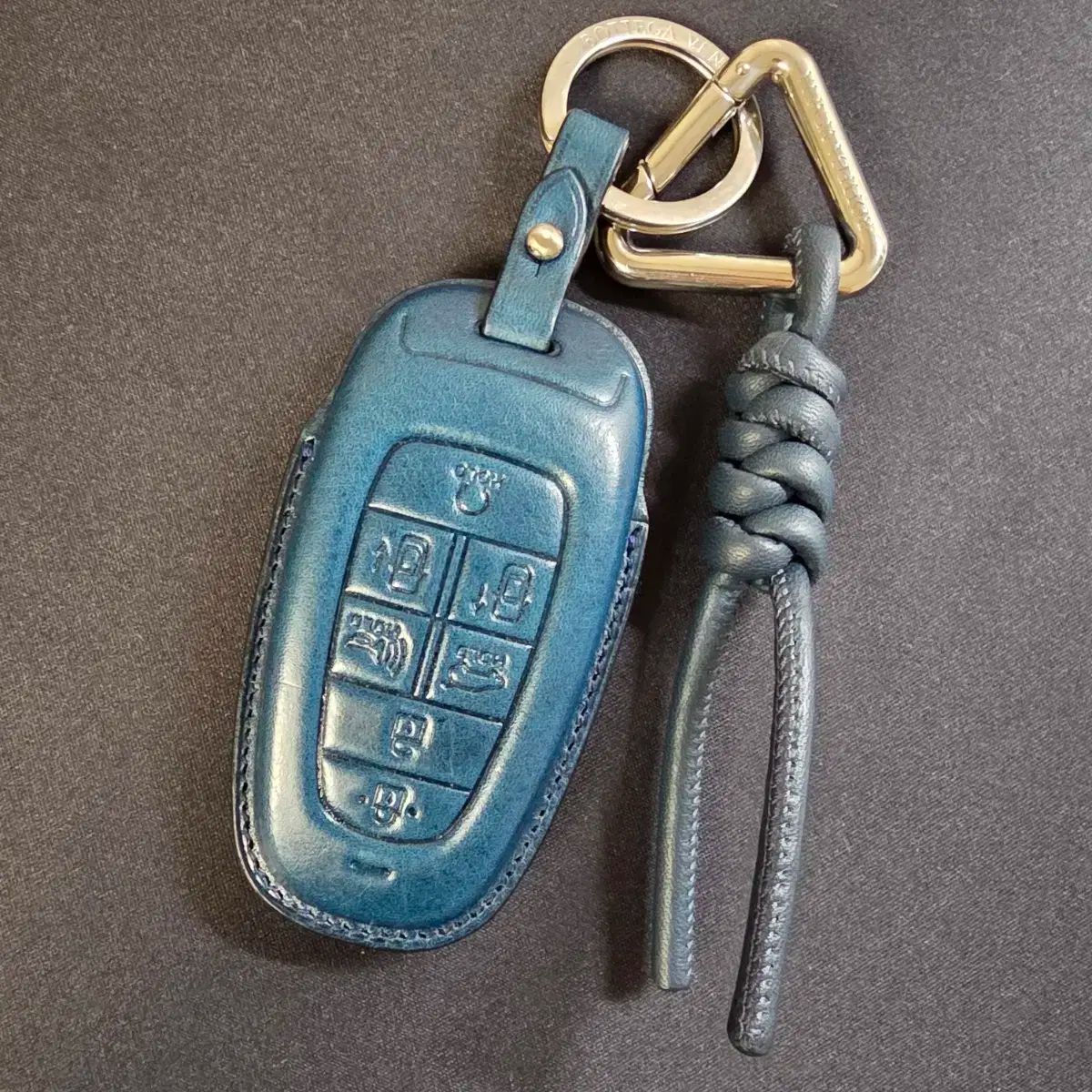 ボッテガヴェネタ Bottega Veneta 三角形キーホルダー Amazon.co.jp: [ボッテガ ヴェネタ] キーリング キーホルダー
