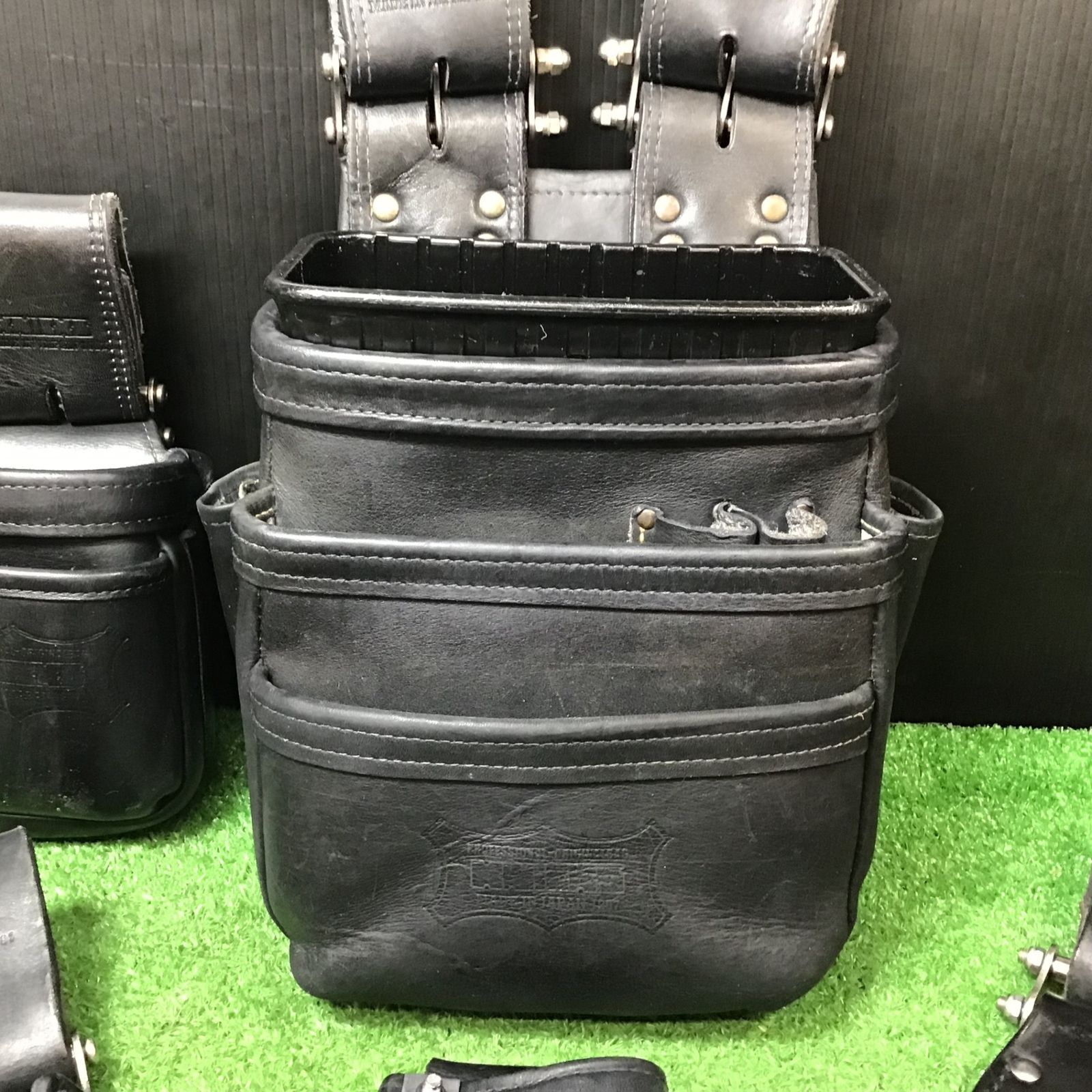 ハンドプレスホルダー