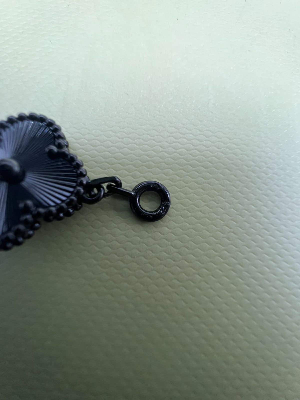 Van Cleef & Arpels] ヴァン クリーフ＆アーペル 四つ葉の