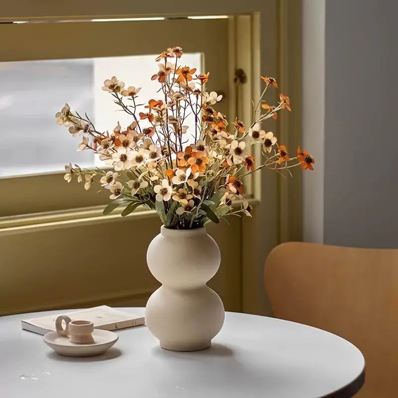 メタル製フラワーバンチデコレーション花を模した花、レトロな花、芸術的な小さなタッセルの梅の偽の花、家の装飾用の模擬花、リビングルームのテーブルの装飾