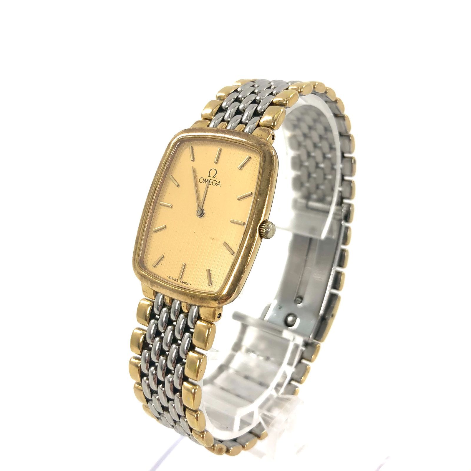 NINA RICCI ゴールドスクエアウォッチ（電池交換済） NINA RICCI ゴールドスクエアウォッチ（電池交換済）