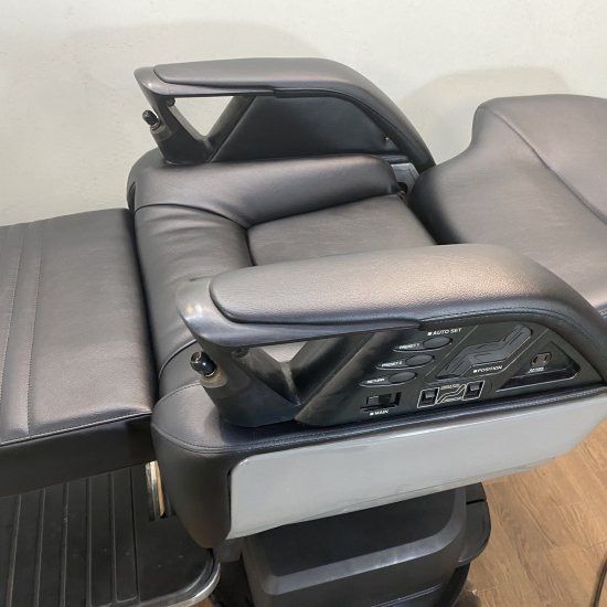 EC-871 タカラベルモント製 レガロ（REGALO)シート張替え品 理容