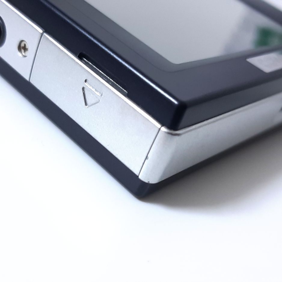 COWON D2 16GB マルチメディアプレーヤー ビデオ オーディオ 録音