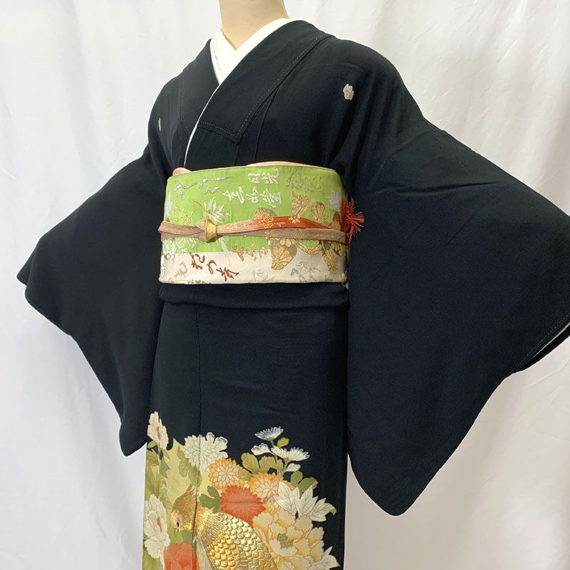 508aa1◇アンティーク着物 黒留袖 錦鶏 刺繍 牡丹 竹 菊 レトロ