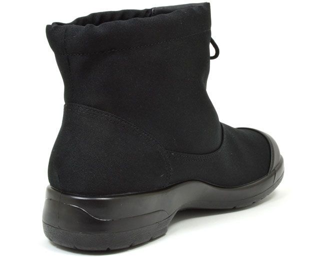 レインシューズ (ゴアテックス フットウェア)ショート丈 レインブーツ(TDY3994) | [リンゼ] ショートブーツ ブーツ レイン 防水性 ゴアテックス 耐滑 レディース レインシューズ 雨靴 ショート 丈 レインブーツ  やわらか 靴 雨 オシャレ 通学 カジュアル 軽量 通勤 シンプル ブラック ヒール 3cm ガーデニングブーツ 23.5cm 台風 |