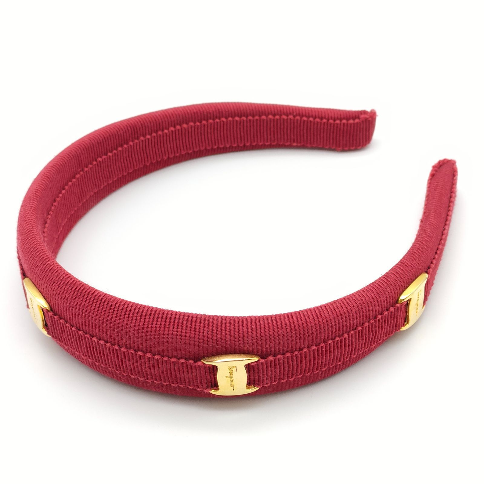 Salvatore Ferragamo サルヴァトーレ フェラガモ ヴァラ