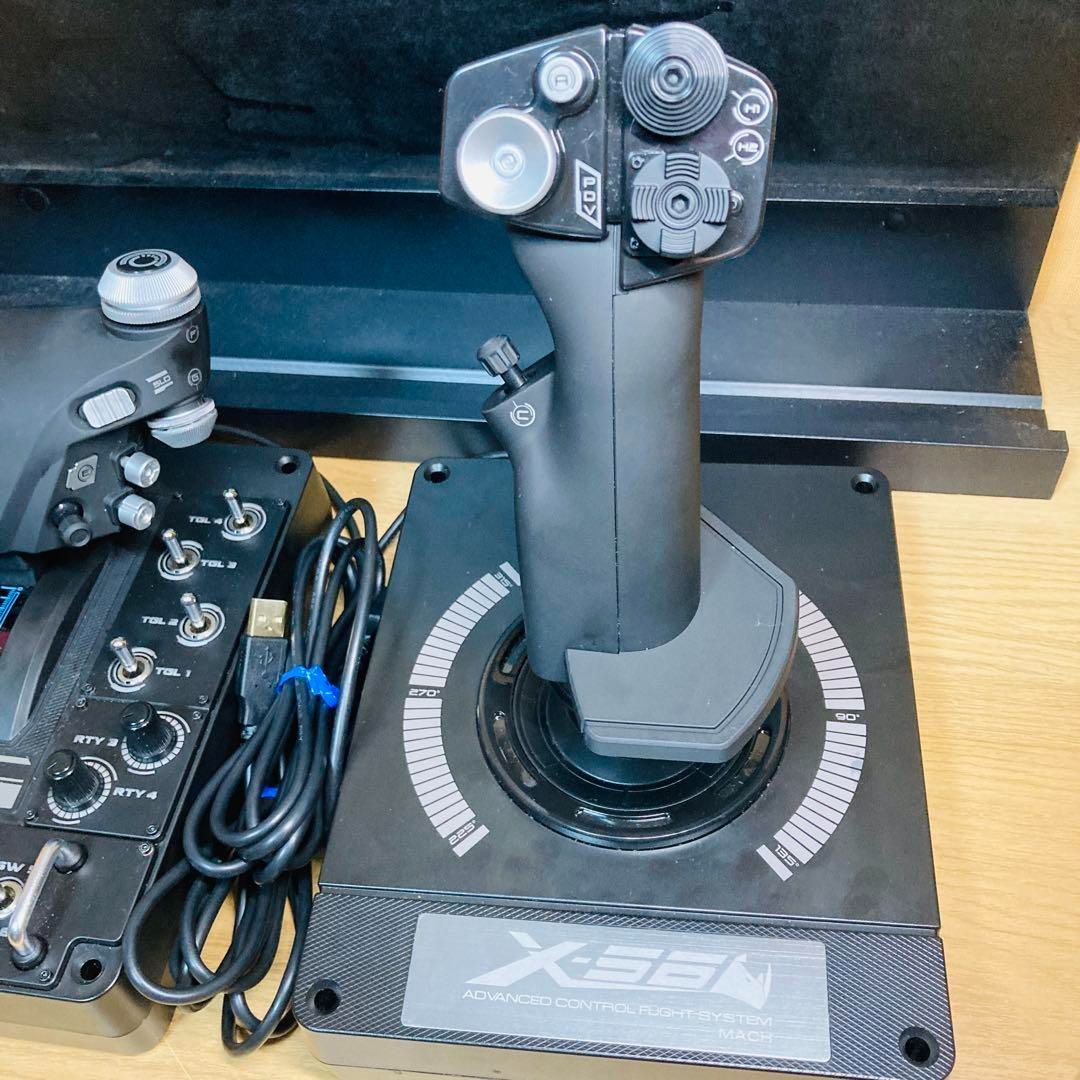 Logitech X56 HOTAS フライトスティック　コントローラー