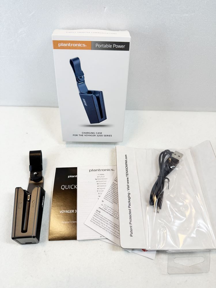 Plantronics Voyager 3200 充電ケース付 HY】【新品】Plantronics Voyager 3200用充電ケース 208360-08