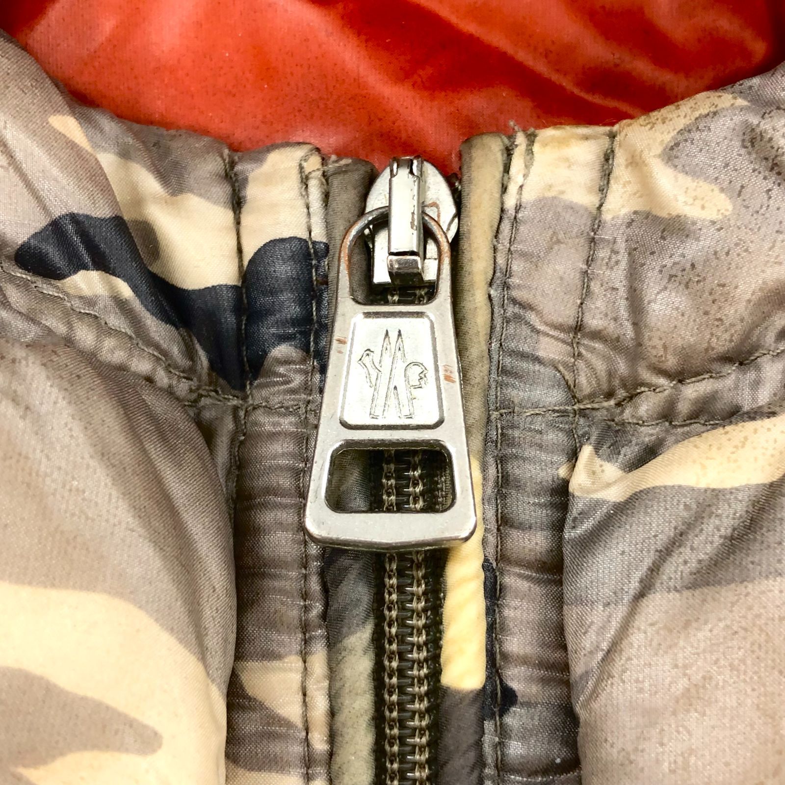 【MONCLER】バレンシアガ　コラボ　タウンベスト　切替　06AW　46カーキ MONCLER モンクレール ダウンジャケット 色落ち カーキ size0