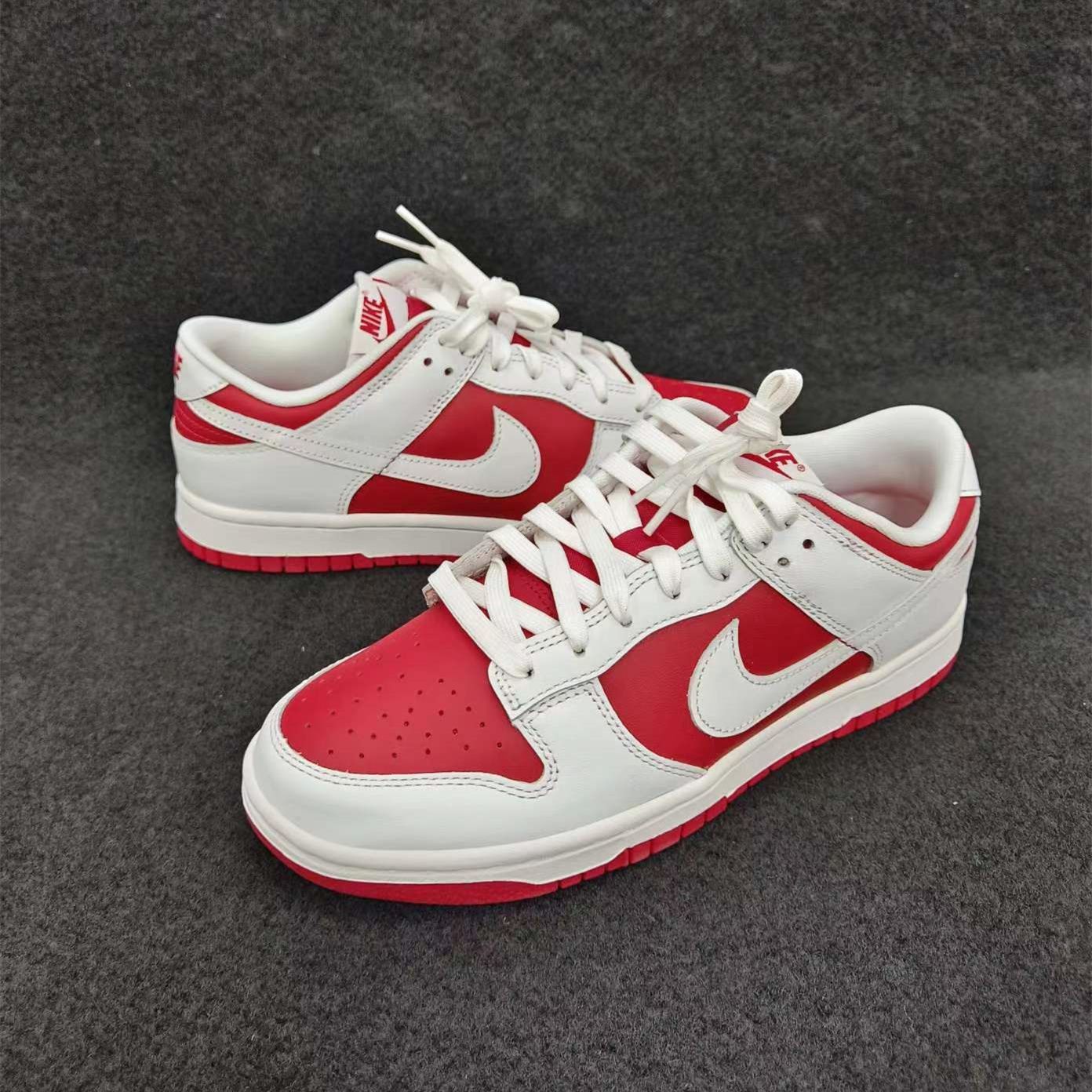 Nike ナイキ ダンク ロー GS “チャンピオンシップ レッド“ Nike Dunk Low “Championship Red (2021)  (GS)“ ナイキ CW1590-600 - メルカリ