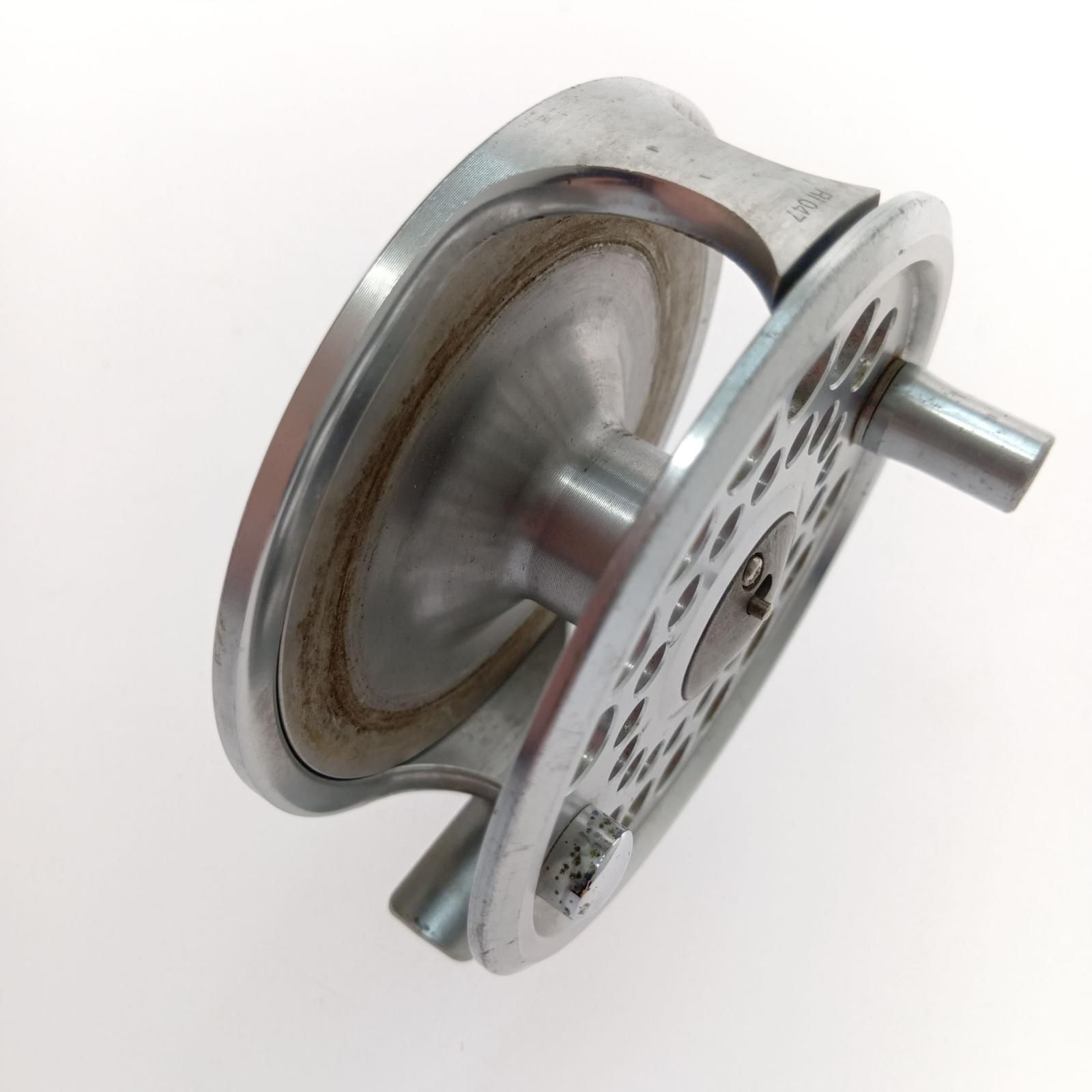 □□SHIMANO シマノ フライリール FREESTONE FV 7 本体のみ - メルカリ