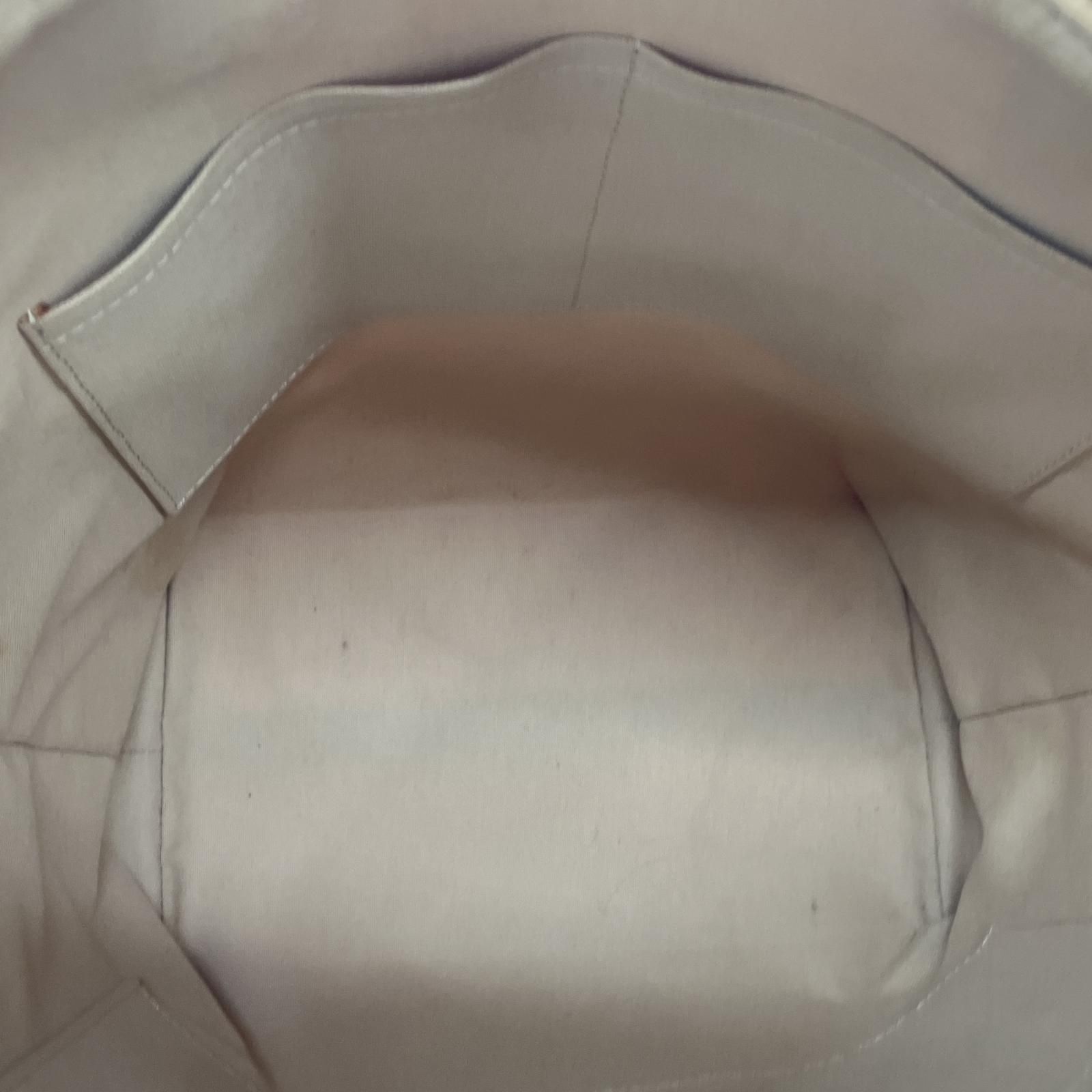 VUITTON ルイヴィトン