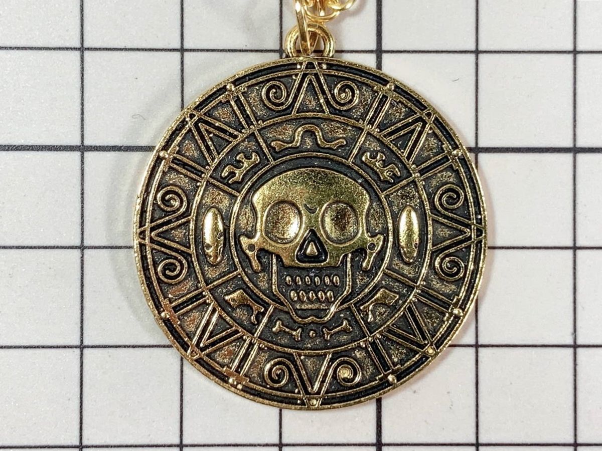 パイレーツオブカリビアン マスターレプリカ アステカの金貨 エリザベス・スワン パイレーツオブカリビアン マスターレプリカ アステカの金貨