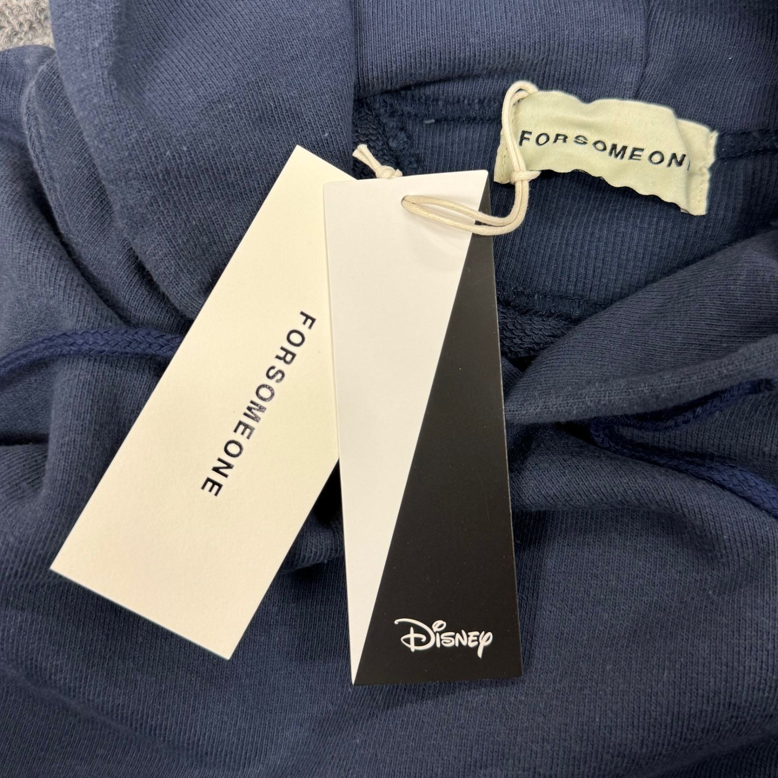 【新品未使用】FORSOMEONE MICKEY HOODIE 定価29700円 定価29700円 新品 FORSOMEONE MICKEY HOODIE フーディー