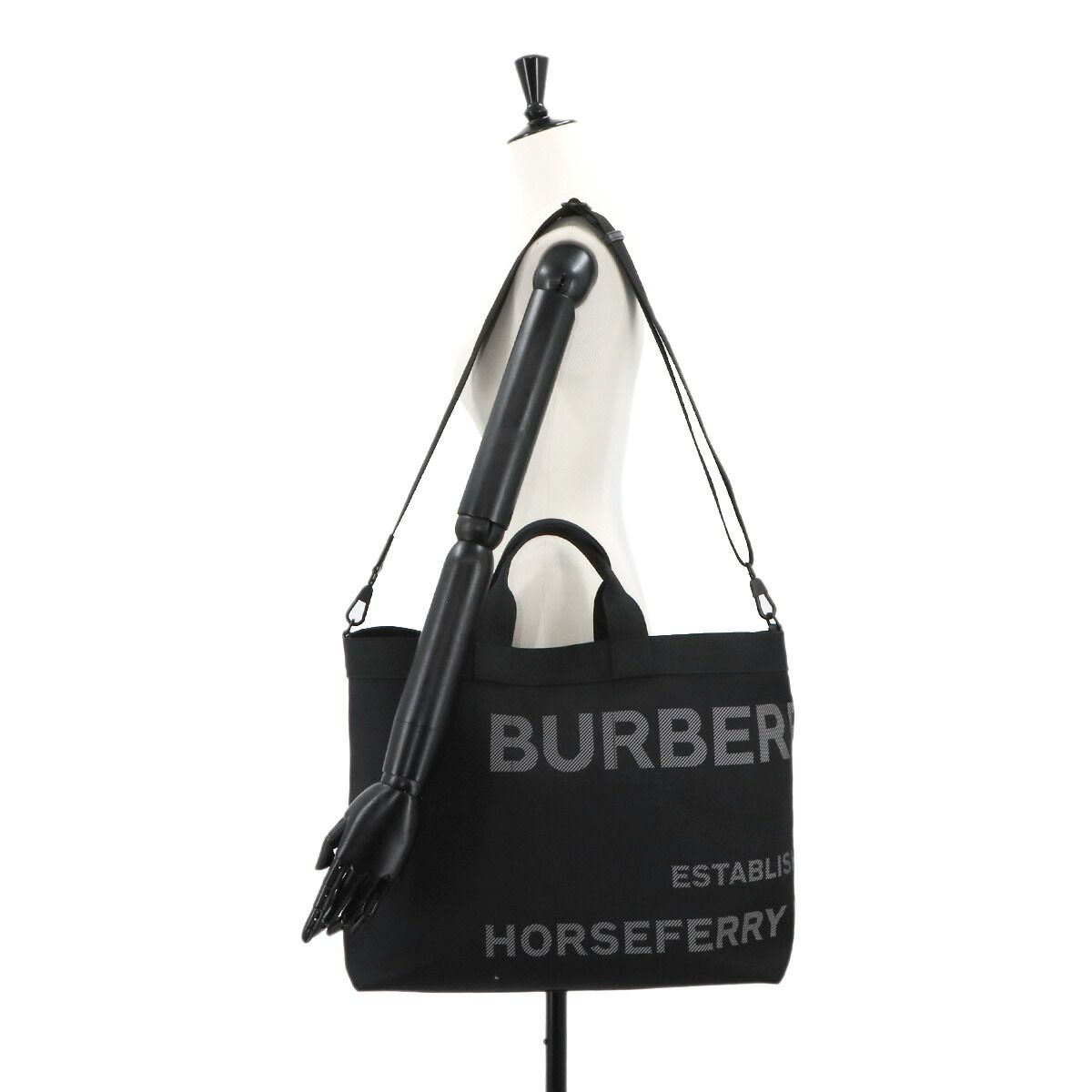 未使用 展示品 バーバリー BURBERRY ホースフェリー プリント 未使用 展示品 バーバリー BURBERRY ホースフェリー プリント
