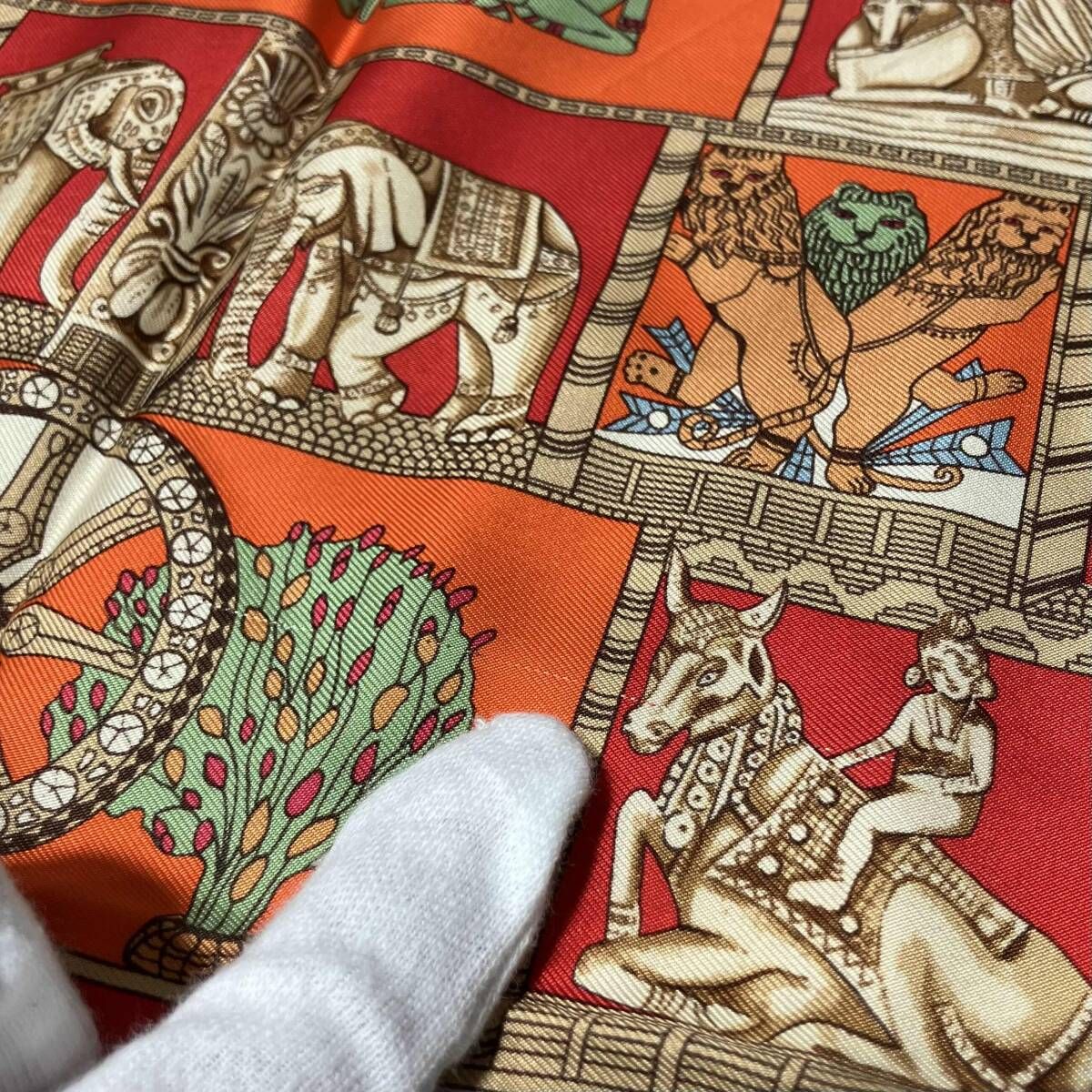 HERMES TORANA 塔門 カレ40 スカーフ バンダナ レッド系