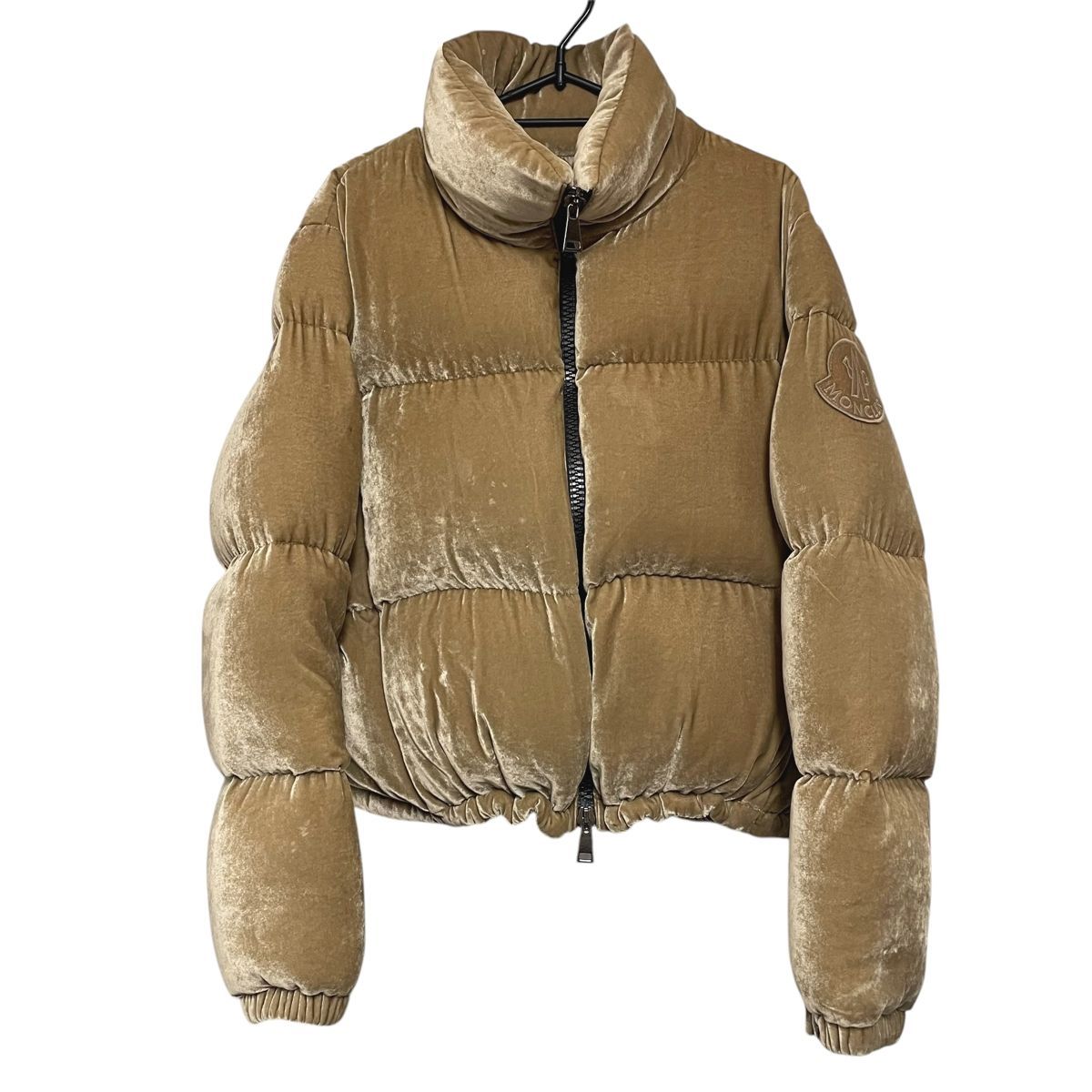 MONCLER モンクレール RIMAC リマ E20934591500 C0293 ダウンジャケット ワッペン ロゴ ベロア ベルベット ベージュ アウター レディース 25007648 AO