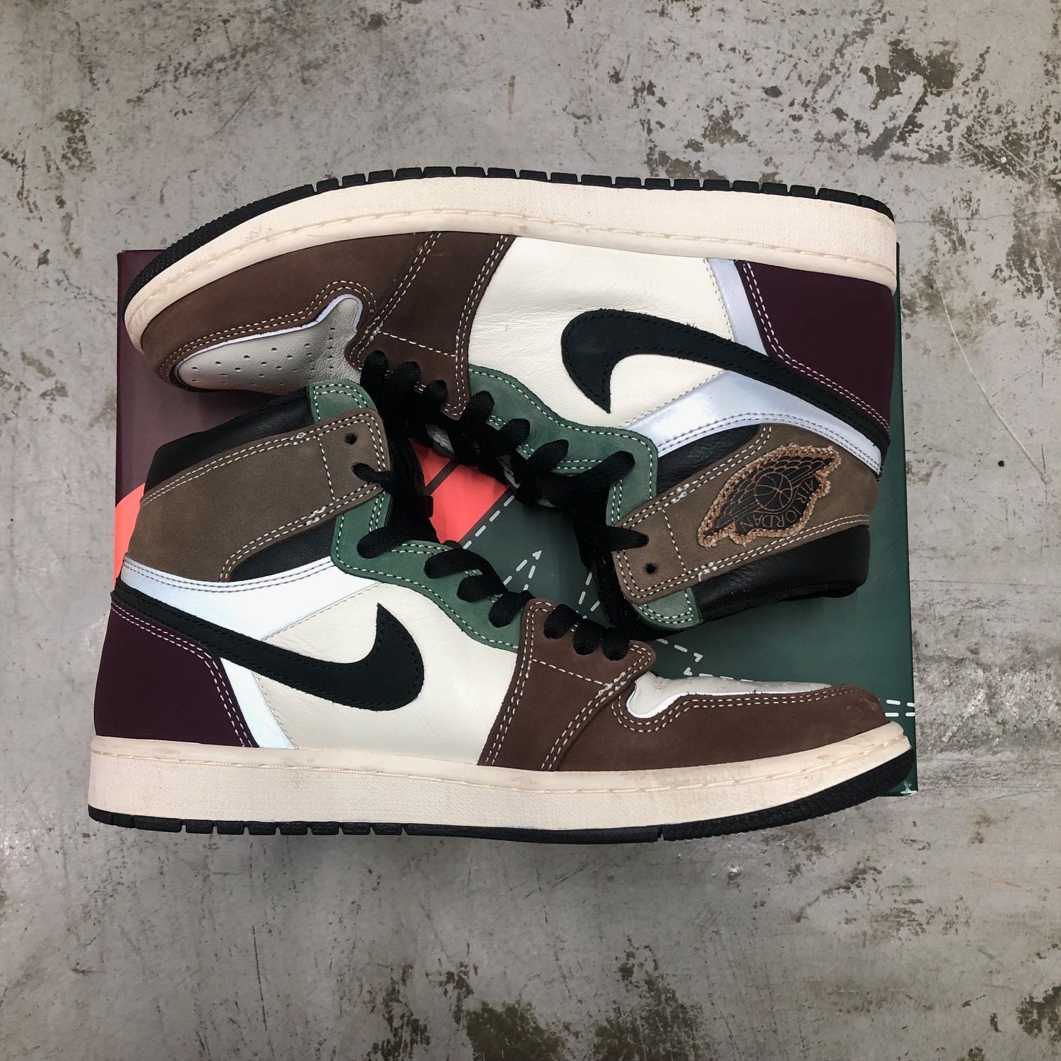 国内正規 Nike Air Jordan 1 High OG Hand Crafted DH3097-001 ハンド 