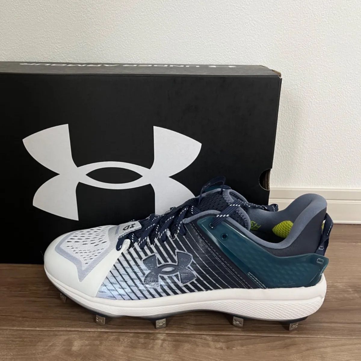 送料無料！新品 アンダーアーマー UnderArmour【海外限定カラー】大人