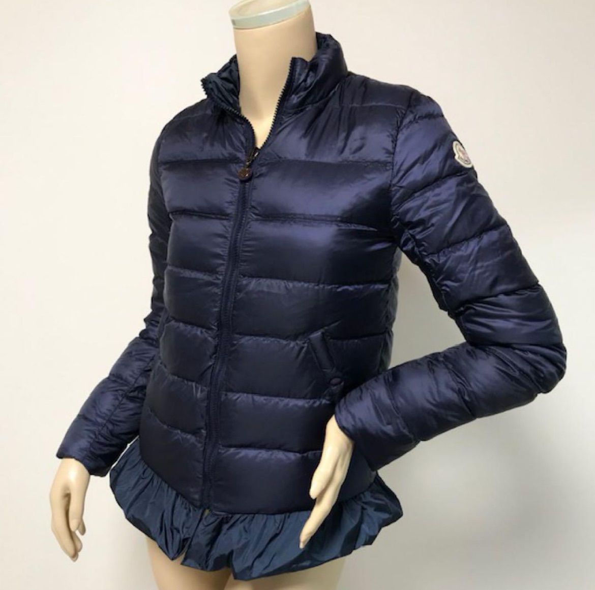 MONCLER☆モンクレール・SACURA レディース ブランドアイコン MONCLER☆モンクレール・SACURA レディース ブランドアイコン