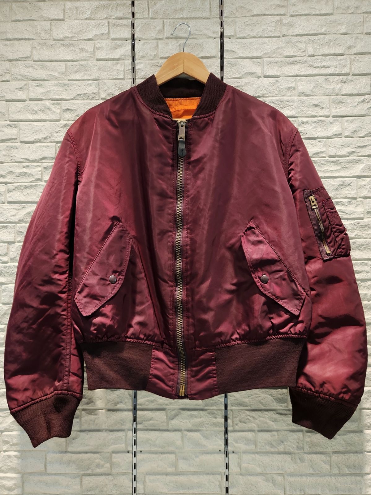 80S 90S　USA製　3本タグ　Lサイズ　アルファインダストリーズ　MA-1 80s 90s ALPHA INDUSTRIES MA-1 Lサイズ アルファ