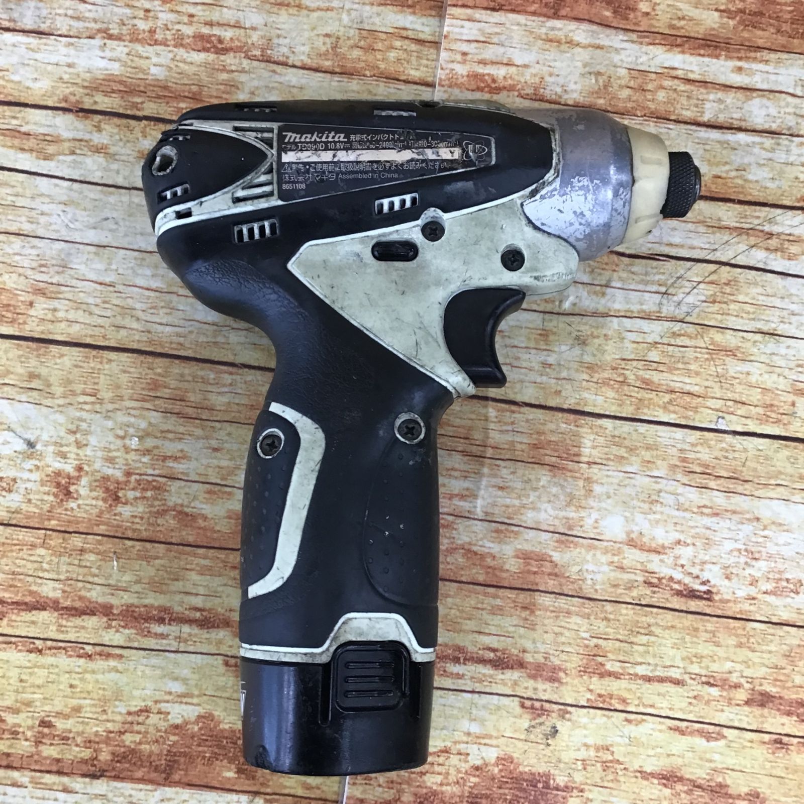 バイク ☆マキタ(makita) コードレスインパクトドライバ TD090DWXW