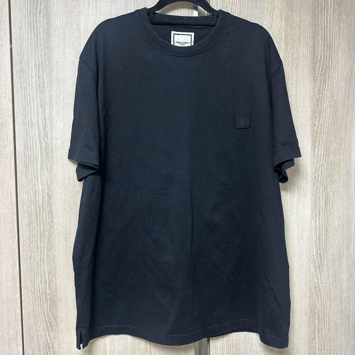 WOOYOUNGMI(ウーヨンミ) フラワー バックロゴ 半袖 48 - メルカリ