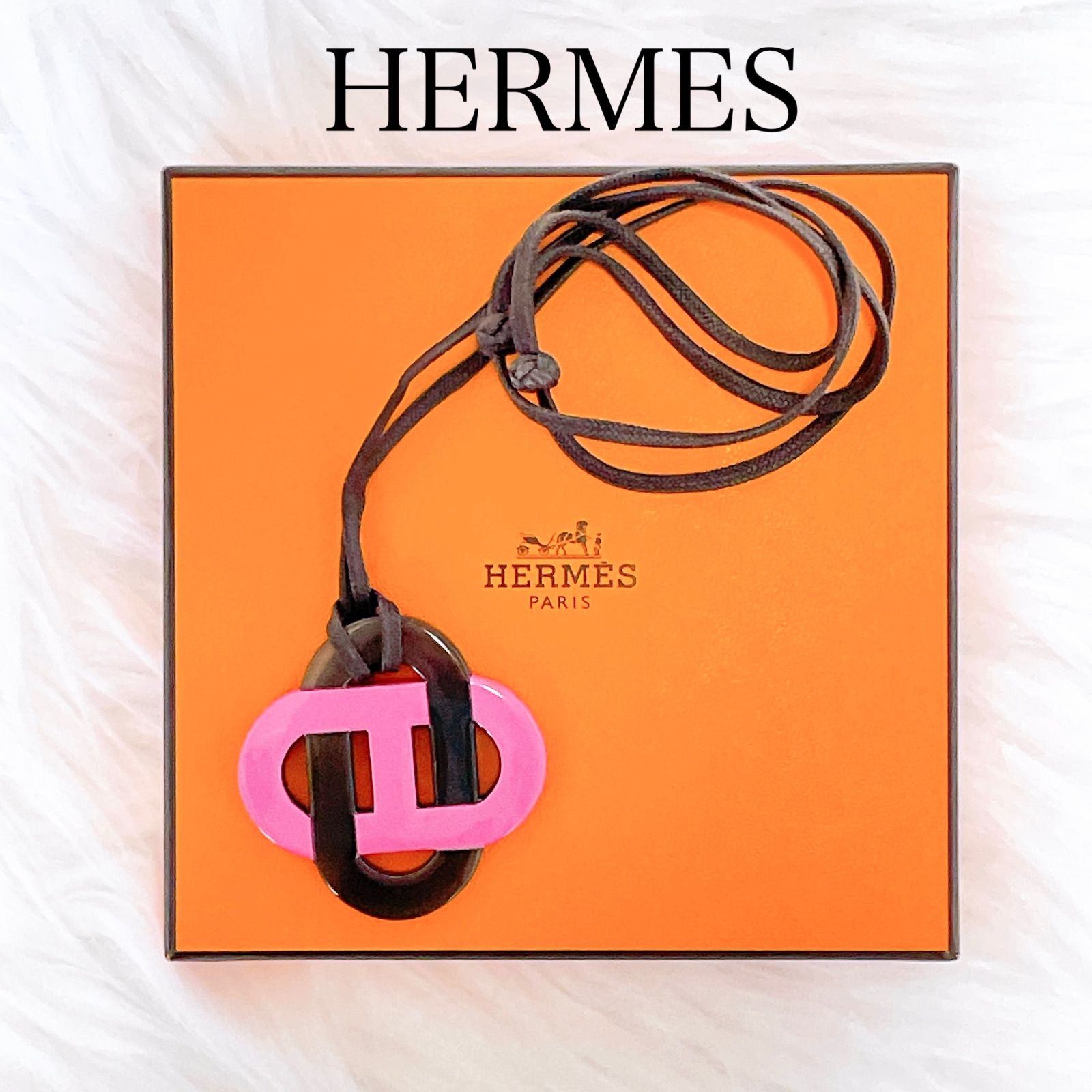 希少！！　エルメス　イザティス　ペンダントネックレス　バッファローホーン 希少！！ エルメス イザティス ペンダントネックレス