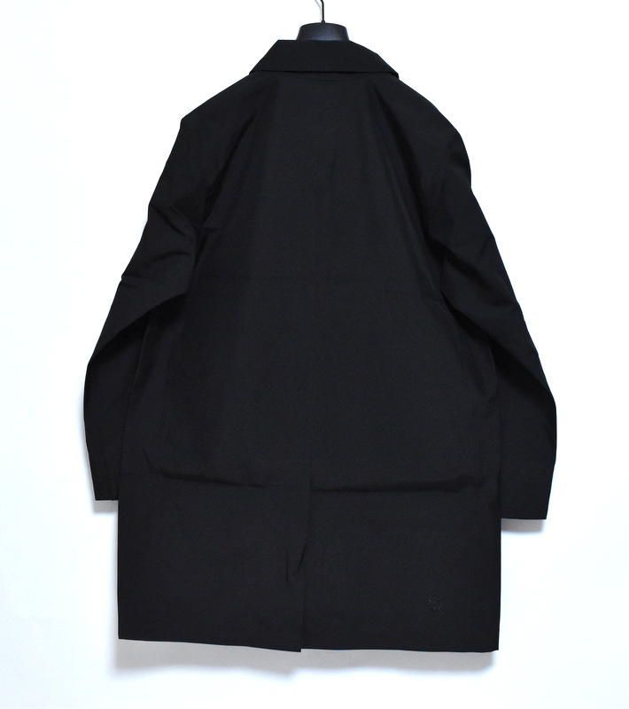 【新品未使用品】 NIKE GORE-TEX ステンカラーコート 黒　L 新品 NIKE STORM-FIT Advantage GORE-TEX PARKA【M】【L】【XL