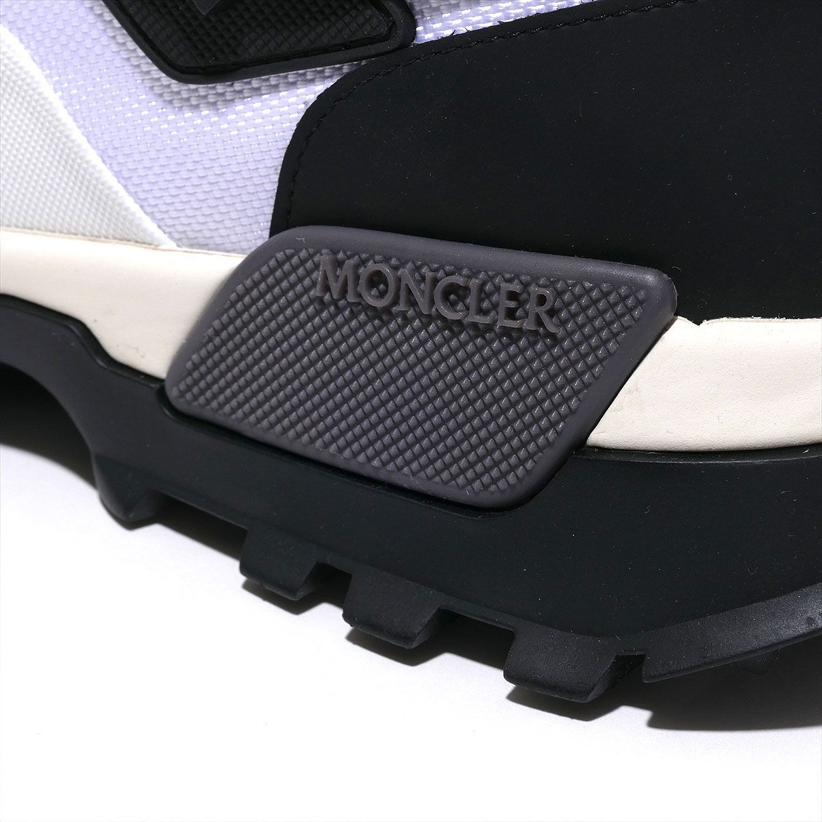 モンクレール スニーカー BOULDERISE 4M74400 001 ホワイト MONCLER 