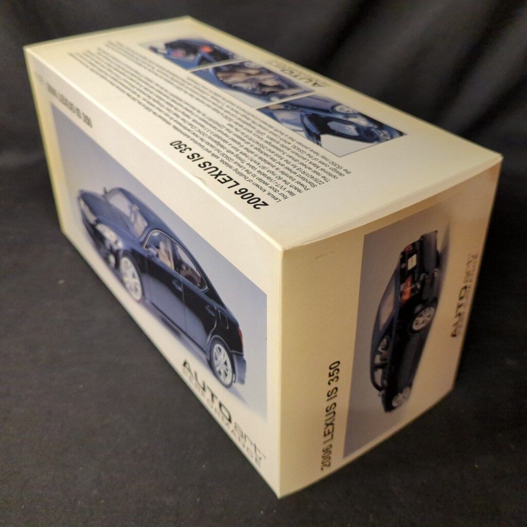 AUTOART 1 18 パフォーマンス 2006 LEXUS IS 350 ブルー 78811